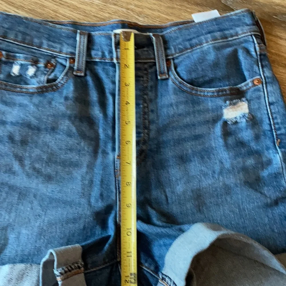 Levi’s Wedgie Short Denim Shorts